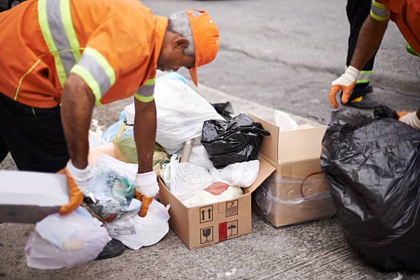 Best Garage Cleanout  in Newstle, CA